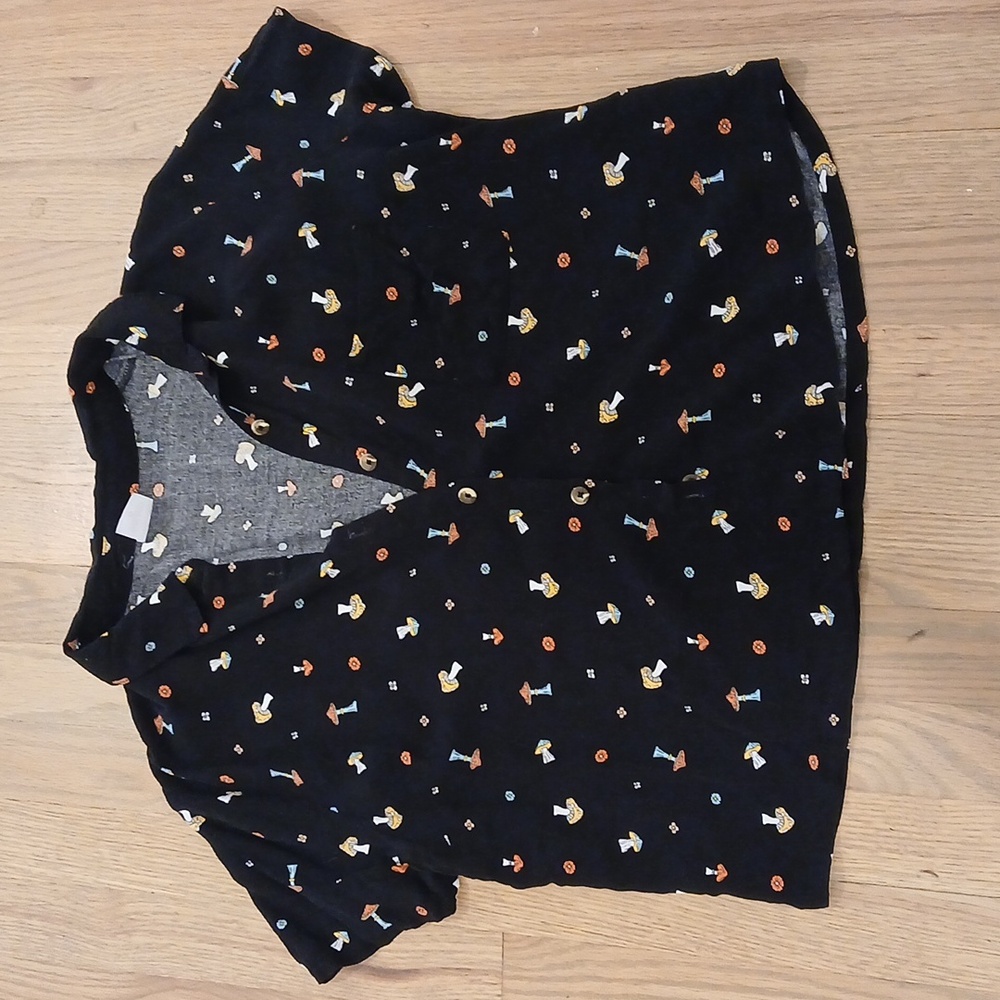 Mushroom Button-down Short Sleeve